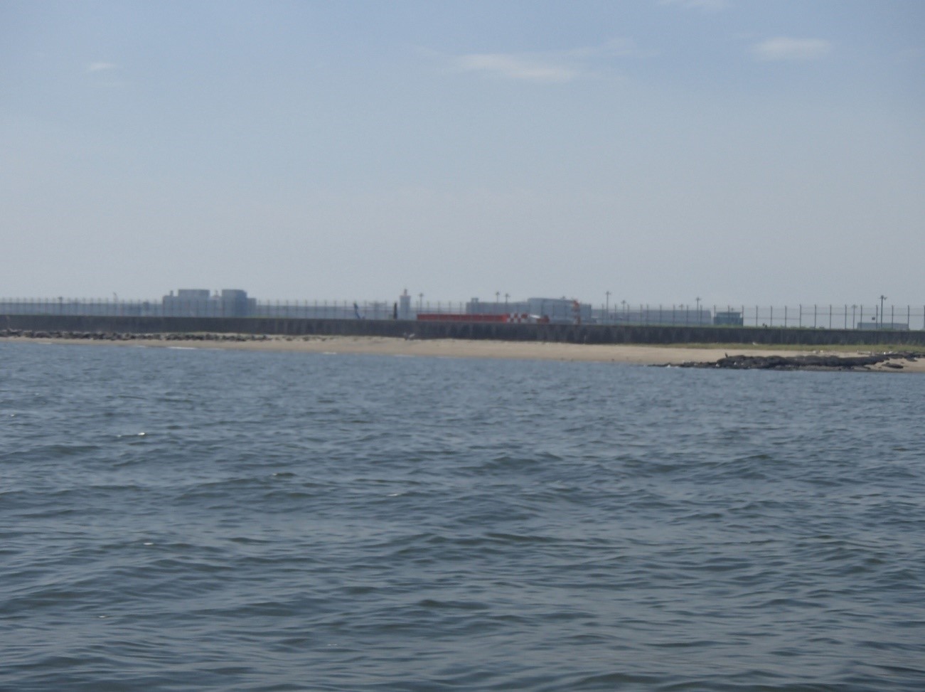 写真1　羽田空港C滑走路前の人工浅場